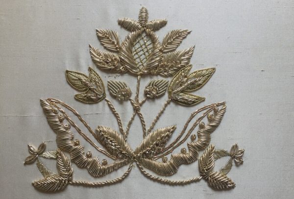 Broderie or